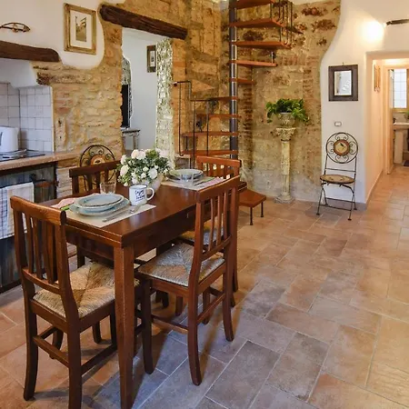 Lovely In Civitella Del Civitella Del Lago